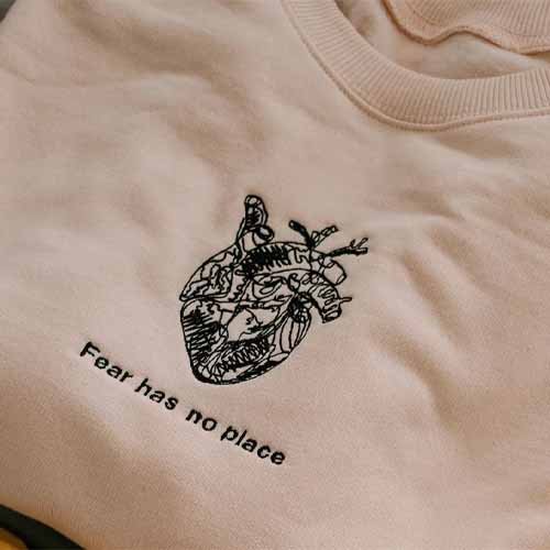 Sportswear and activewear sets manufacturing